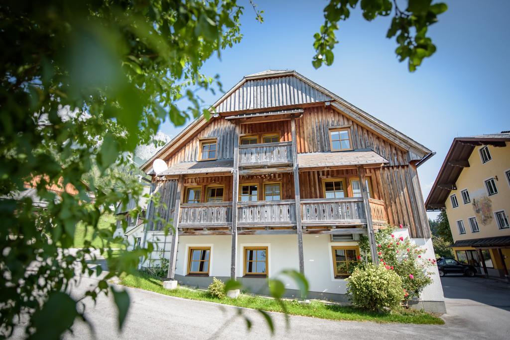 Mayer - Wirtshaus Und Dorfhotel Sankt Martin am Grimming Eksteriør bilde