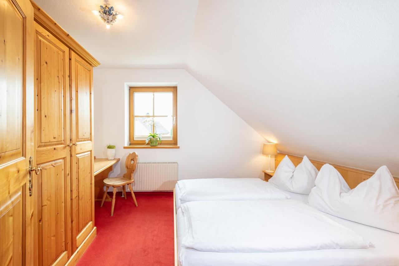 Mayer - Wirtshaus Und Dorfhotel Sankt Martin am Grimming Eksteriør bilde